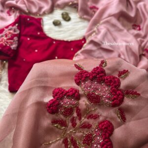 Berry Blush Saree 🍓